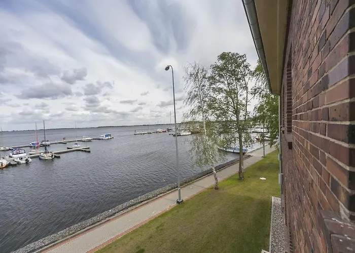 Centrum Zeglarskie Kempingowe Campsite